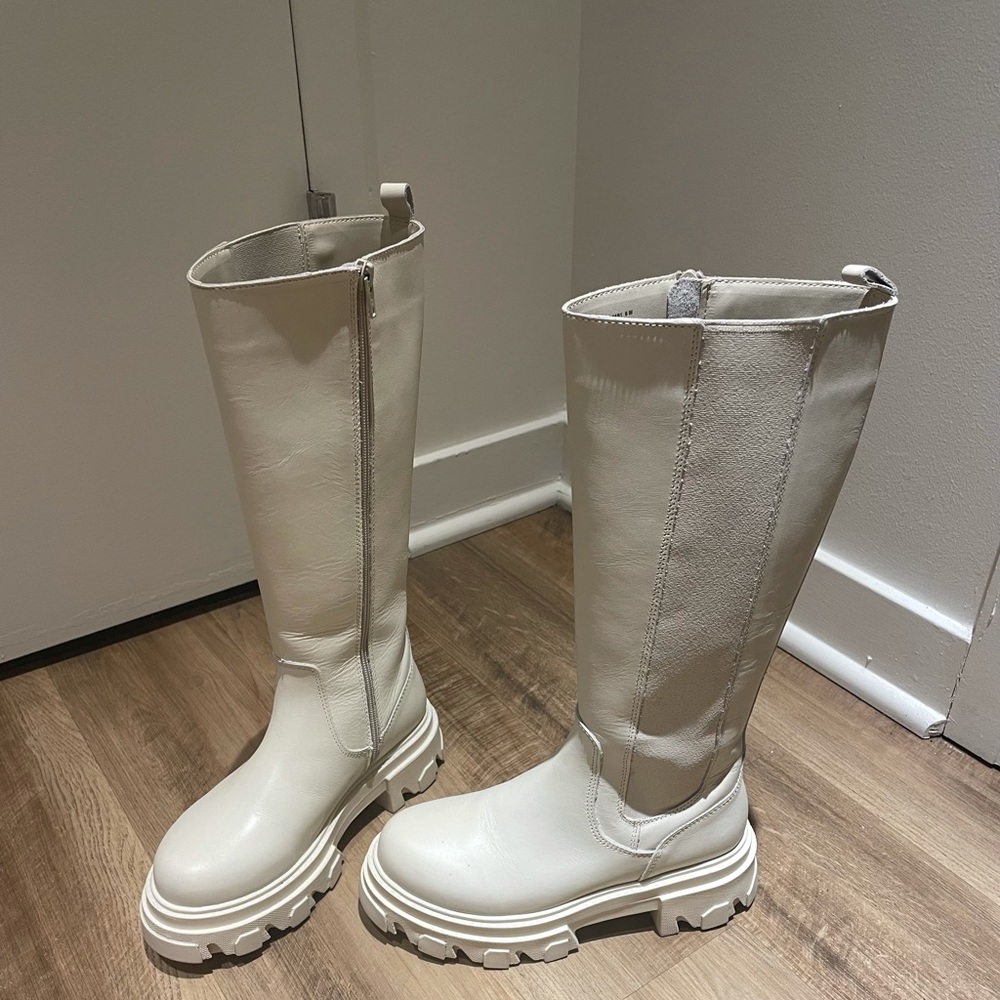 Steve Madden Esma boots